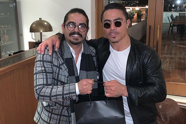 Özgür Gökçe Kimdir?