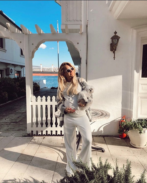 Yalının modacı Bianca Somer Türkmen'e ait olduğu ortaya çıktı.