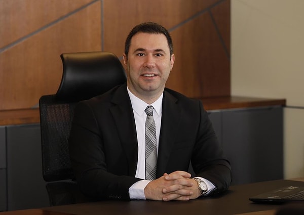 Barış Göktürk'ün Özel Hayatı: Evli mi, Kaç Çocuğu Var?