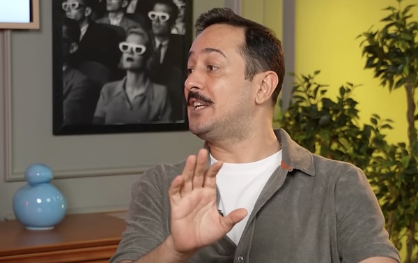 The acclaimed actress, who has been turning heads for years with her flawless and youthful complexion, recently stole the spotlight with a hilarious confession about heel cream during a show she attended, leaving everyone in stitches.