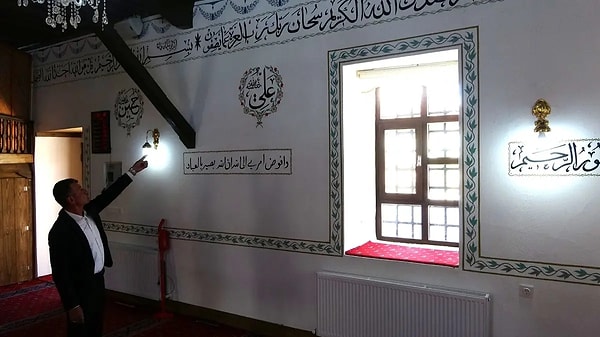 Restorasyon sırasında bulunan kağıt parçalarının sırrı çözüldü.