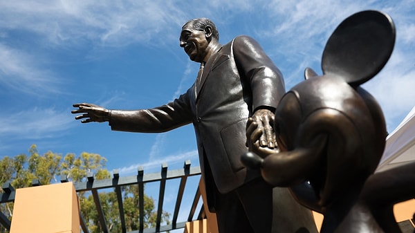 Yapay zekanın en çok etkilediği meslek sahiplerinin başında dijital sanatçılar ve grafikerler yer alıyor.