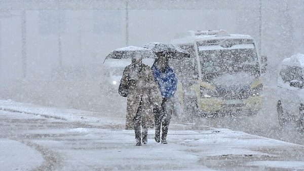 Meteoroloji, kar yağışının tipiye dönüşebileceğini vurguladı.