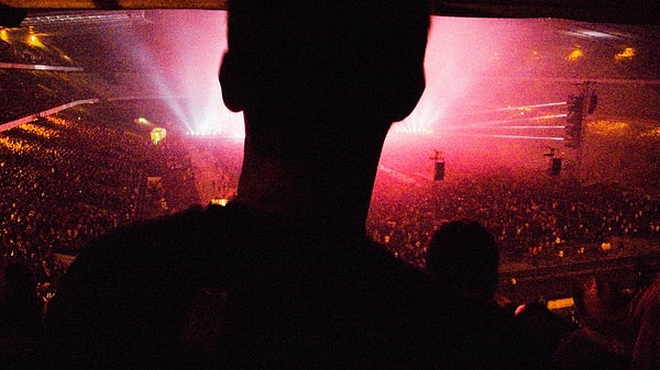İstanbul'da Bu Hafta Sonu Hangi Pop Konserine Gidilir?