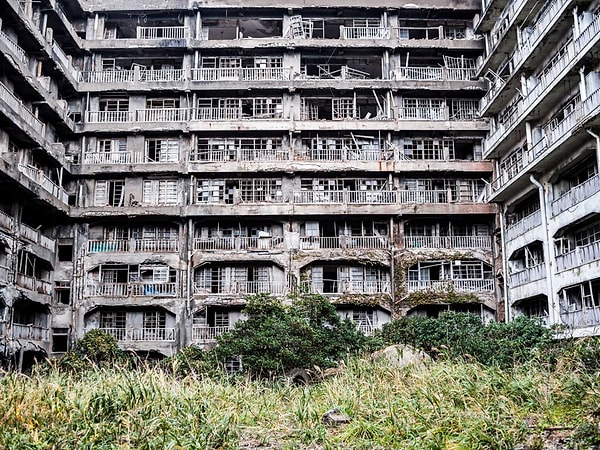 Hashima’nın kaderi enerji politikalarının değişmesiyle tersine döndü.