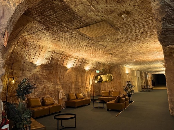 Coober Pedy’nin hikayesi opal olmadan anlatılamaz.