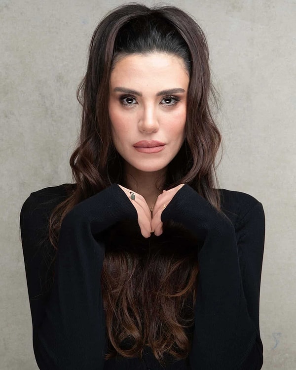 Şükran Ovalı has joined the cast for the second season of "The Eighth Family".