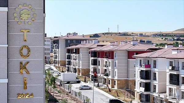 TOKİ başvuru ücreti hesaplara yatırıldı.