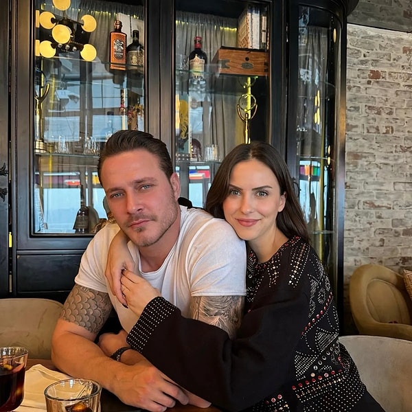 Burak Çelik and his wife Ece Çelik, one of the most notable couples of recent times, frequently make headlines in the entertainment news, both with their careers and their personal lives.