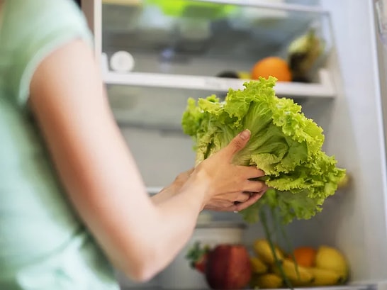The Ultimate Storage Hack: How to Keep Your Lettuce Fresh and Prevent It from Rotting