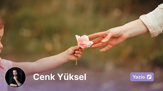 Annene Hediye Almıyorsun, Onu Yeniden İşe Alıyorsun