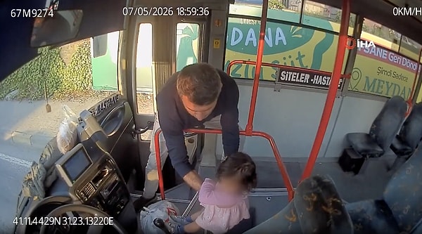Kırmızı Işıkta Duyulan Ağlama Sesi Olası Bir Facianın Önüne Geçti