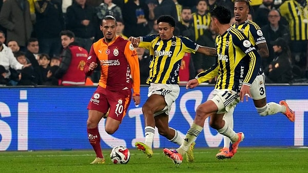 Şampiyonluk için avantaj Galatasaray'da...