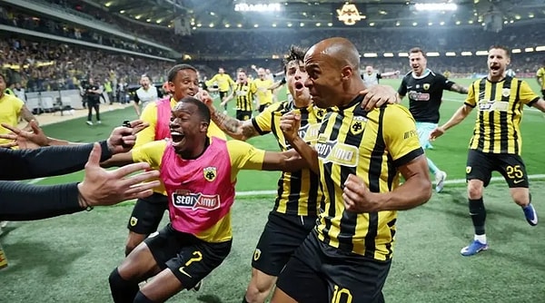 Joao Mario'dan son dakikada altın dokunuş.