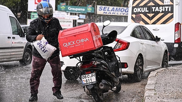 Ticaret Bakanlığı’nın “Türkiye'de e-Ticaretin Görünümü 2025” raporunda ilginç bilgiler yer aldı.