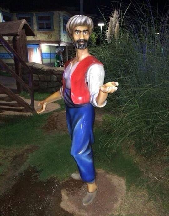 "Bağırtma, hönkürtme."