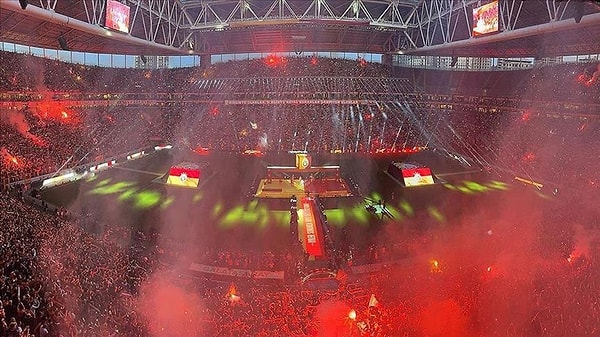 Galatasaray Şampiyonluk Kutlaması Saat Kaçta?