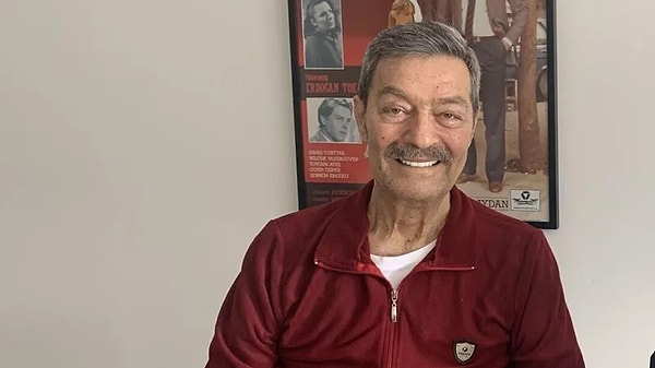 Kadir İnanır’dan gelen haber sevenlerini korkuttu. Türk sinemasının yaşayan efsaneleri arasında gösterilen usta oyuncunun dün gece aniden rahatsızlanarak hastaneye kaldırıldığı öğrenildi.