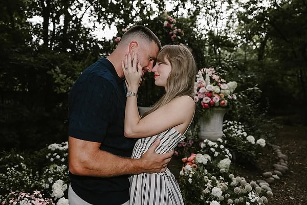 3. Taylor ve Travis'in Nişanı - 37.6 Milyon Beğeni