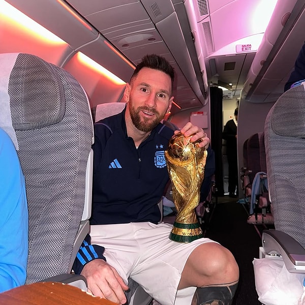 4. Messi'nin Fifa Dünya Kupası ile Görüntüsü - 41 milyon Beğeni