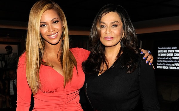 5. Beyoncé aslında kız kardeşinin öz annesidir.