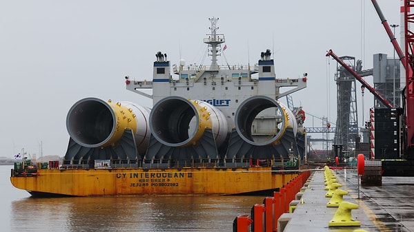 Enerji devi Ørsted tarafından işletilen Hornsea Bölgesi, 4.730 kilometrekareden fazla devasa bir alanı kaplayarak dünyanın en önemli açık deniz rüzgar enerjisi üssü haline geldi.