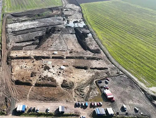 Altyapı faaliyetleri esnasında ulaşılan kalıntılar iki yıl süren titiz bir çalışmayla gün yüzüne çıkarıldı