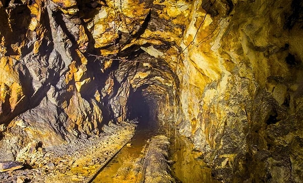 Upon examining the technical geological structure of Ukkolanvaara, it has been reported that the areas with the highest concentration of gold are located within the Banded Iron Formation (BIF).