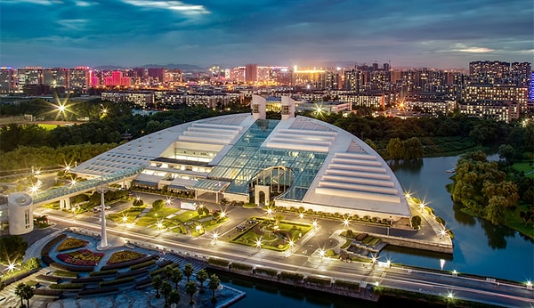 Çin, beşinci sırada yer alan Zhejiang Üniversitesi ile dikkat çekiyor.
