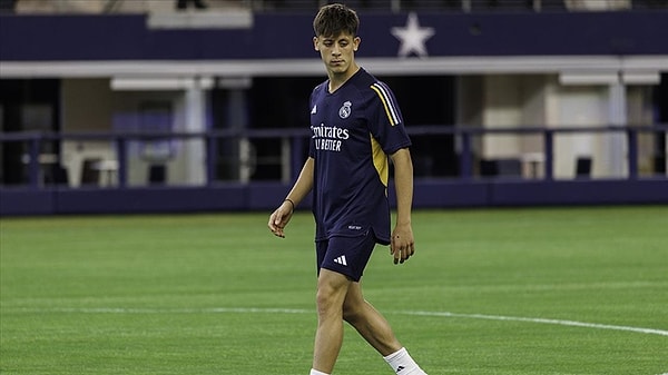Arda Güler, Real Madrid’in Real Betis maçı öncesinde yapılan idmanda sakatlanmış ve genç yıldızın sezonu kapattığı açıklanmıştı.