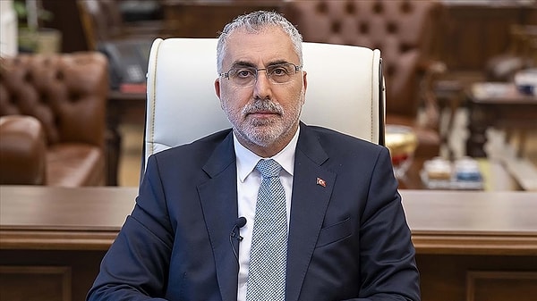 İşsizlik maaşı ve kısa çalışma ödeneği ile ilgili Bakan Vedat Işıkhan’dan paylaşım geldi.