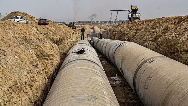 During the Second Libyan Civil War, spanning from 2014 to 2020, a colossal river system was sabotaged, with hundreds of its wells dismantled and pump stations bombed. However, thanks to a brilliantly devised "backup system" by engineers in the 1980s, the system did not collapse entirely.