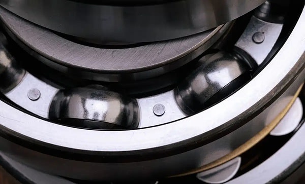In the initial laboratory tests, the device was measured to have a vibration damping (energy elimination) rate of 14 percent.