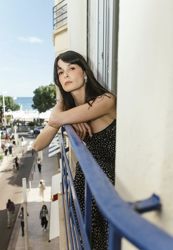 Kendisinin bugün gündemde olmasının sebebi ise Cannes çıkarması!