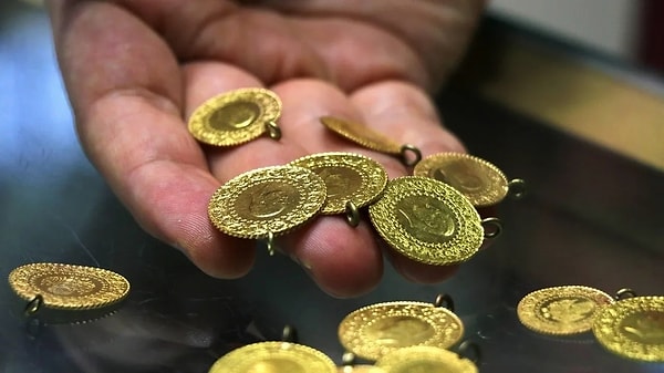 Is the price of gold falling?