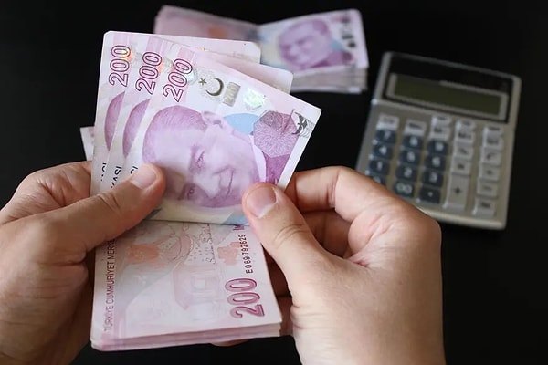 Türkiye Cumhuriyet Merkez Bankası (TCMB), finansal sistemin sağlıklı işleyişini desteklemek ve makroekonomik dengeleri güçlendirmek adına kredi büyümesine yönelik yeni düzenlemeleri yürürlüğe koydu.