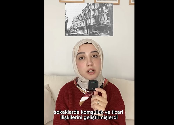 Tarlabaşı, 19. ve 20. yüzyıllarda orta sınıf gayrimüslimlerin yoğun olarak yaşadığı, kentin mimari açıdan en prestijli bölgelerinden biriydi.