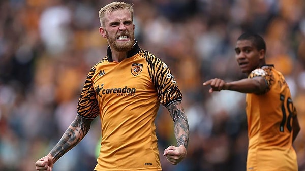 Acun'un "Bu ismi unutma" dediği McBurnie, 90+5'te takımını Premier Lig'e taşıdı.