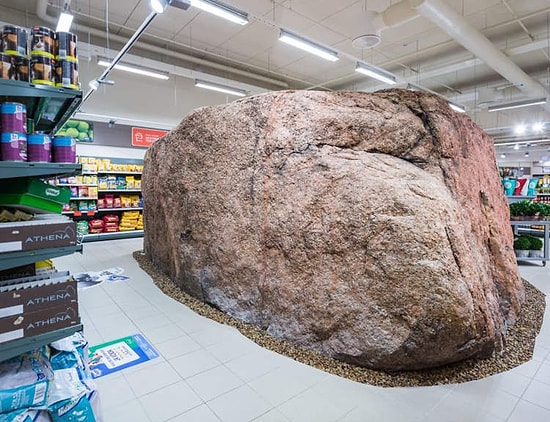 Unbelievable Mall Built Around a Massive Historic Rock That Could Not Be Demolished