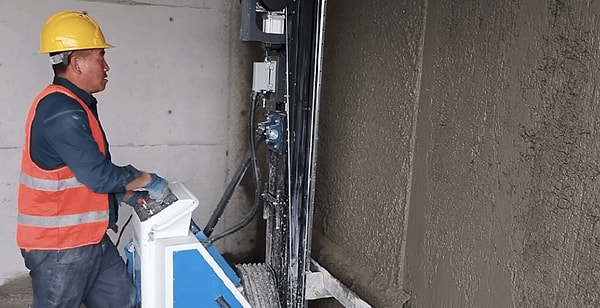 2. İnsan Yorgunluğunu Silen Teknoloji: Otomatik Sıva Robotları