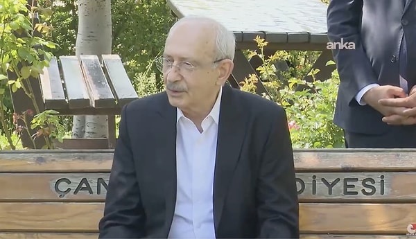 "Mesela kurultay çağrıları var. En yakın zamanda kurultay, şu an kurultay gündeminizde mi? Mesela 9 Eylül tarihi ve kurultay çağrılarına nasıl yaklaşıyorsunuz?" sorusuna şu yanıtı verdi.