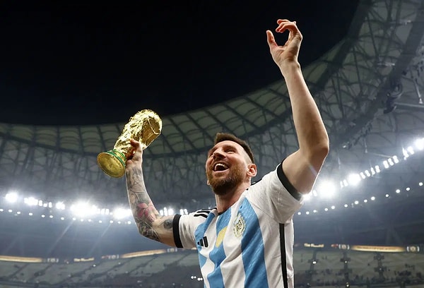 3. Lionel Messi-140 milyon dolar