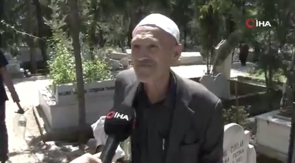 Adana'da bir mezarlıkta sahte hoca denetimi yapıldı.