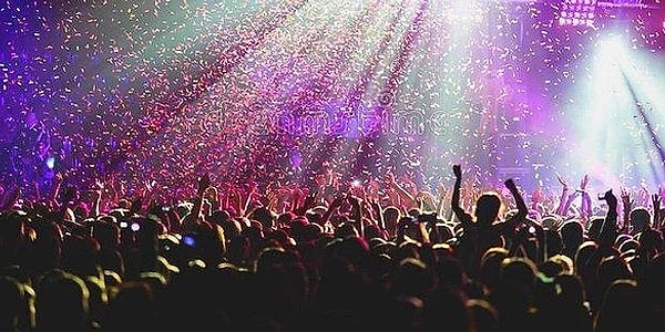 İstanbul'da Bu Hafta Sonu Hangi Rock Konserine Gidilir?