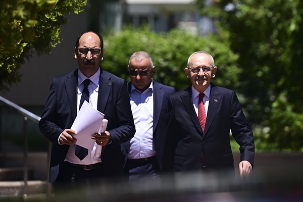 Kemal Kılıçdaroğlu, 3 sene sonra CHP Genel Merkezi’ne geldi.