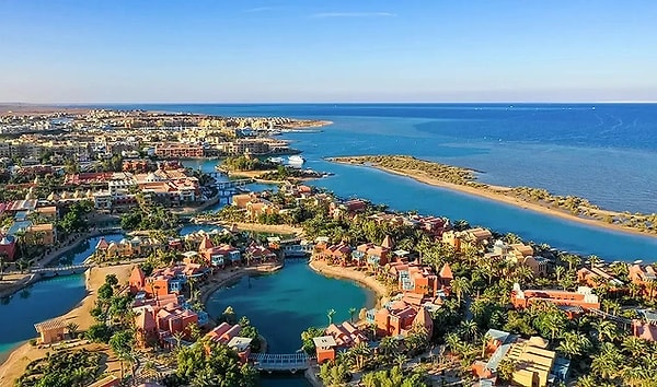 8. El Gouna