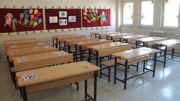 12 Haziran'da Okullar Neden Tatil?