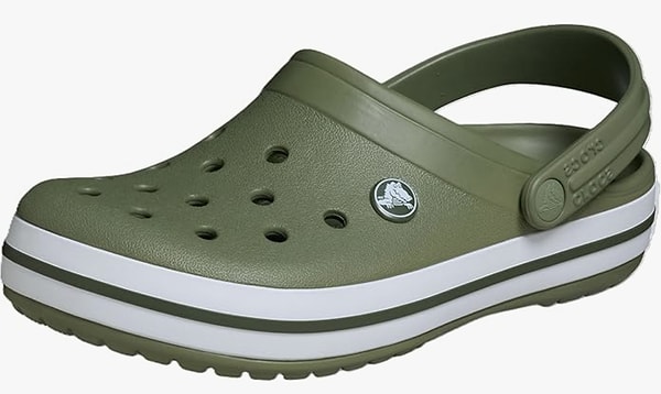 Yaz boyunca ayağınızdan asla çıkarmak istemeyeceğiniz efsane Crocs terlik 2.747,34 TL yerine 2.340,52 TL!