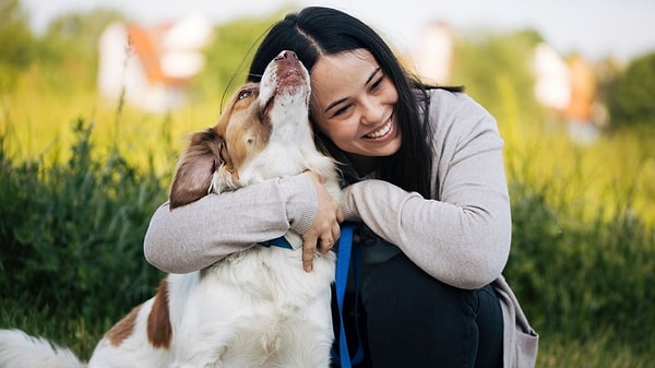 Researchers delved into the brain activity of individuals while they interacted with dogs, harnessing the power of infrared neuroimaging technology.