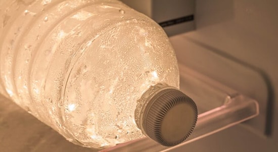 Brilliant Electricity Hack: Put a Plastic Bottle in the Freezer to Reduce Your Bills